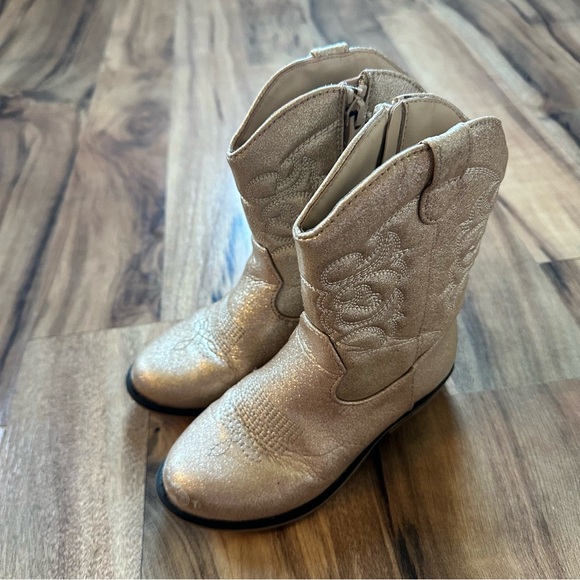 Cat & Jack Other - Cat & Jack Shimmering Gold Kids Boots